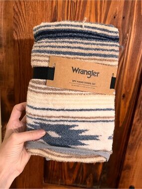 Wrangler Striped Hand Towels - Blue & Cream